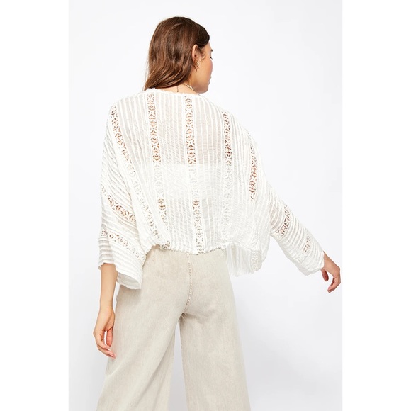 ❌SOLD❌ FREE PEOPLE Ivory Willow Kimono Top - Picture 5 of 7